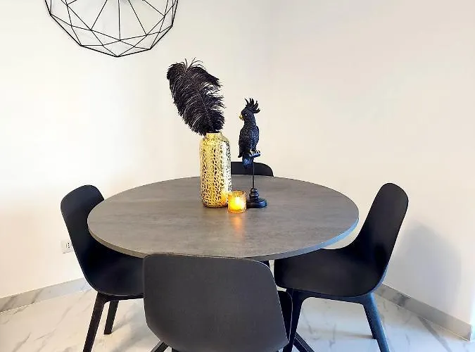 Bacardi Lungomare - Modern Near The Sea *