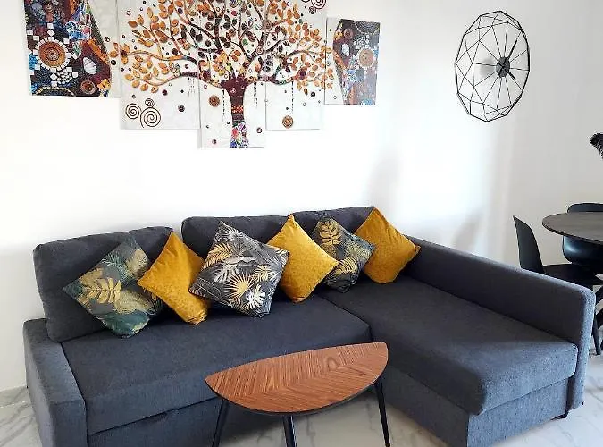 Bacardi Lungomare - Modern Near The Sea *