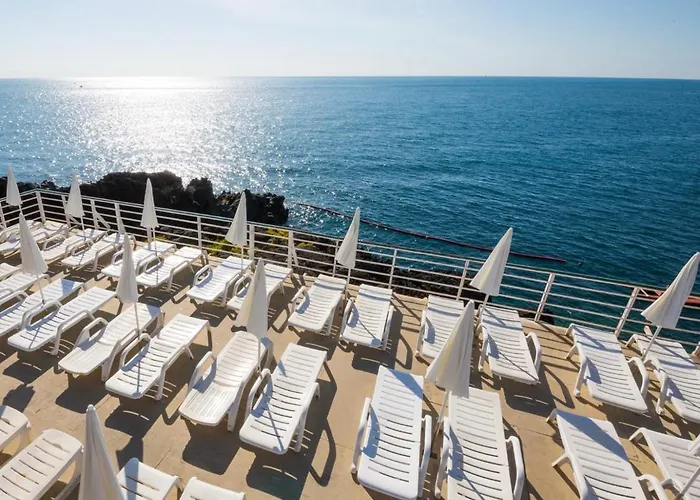 Bacardi Lungomare - Modern Near The Sea